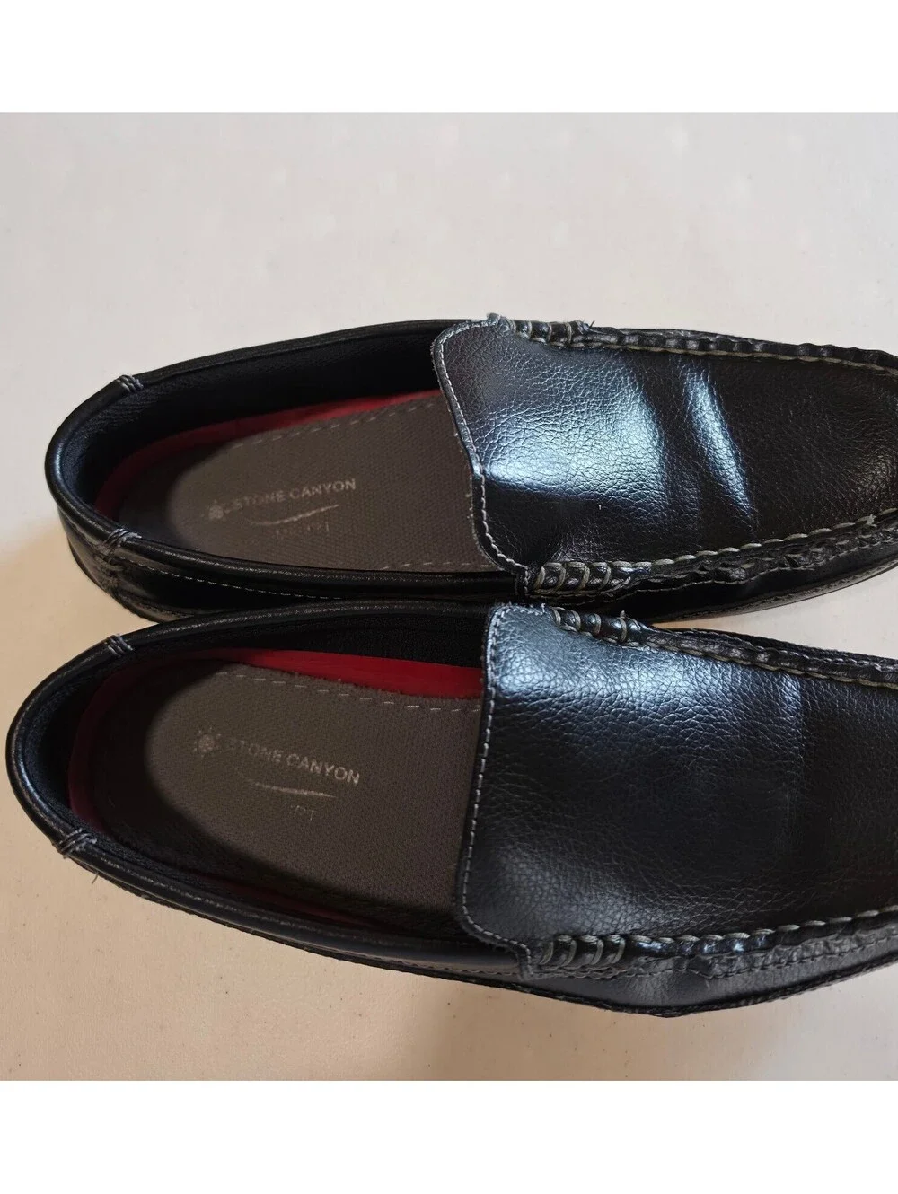 Men's Black Leather Slip-On Loafers by Stone Canyon 7 M